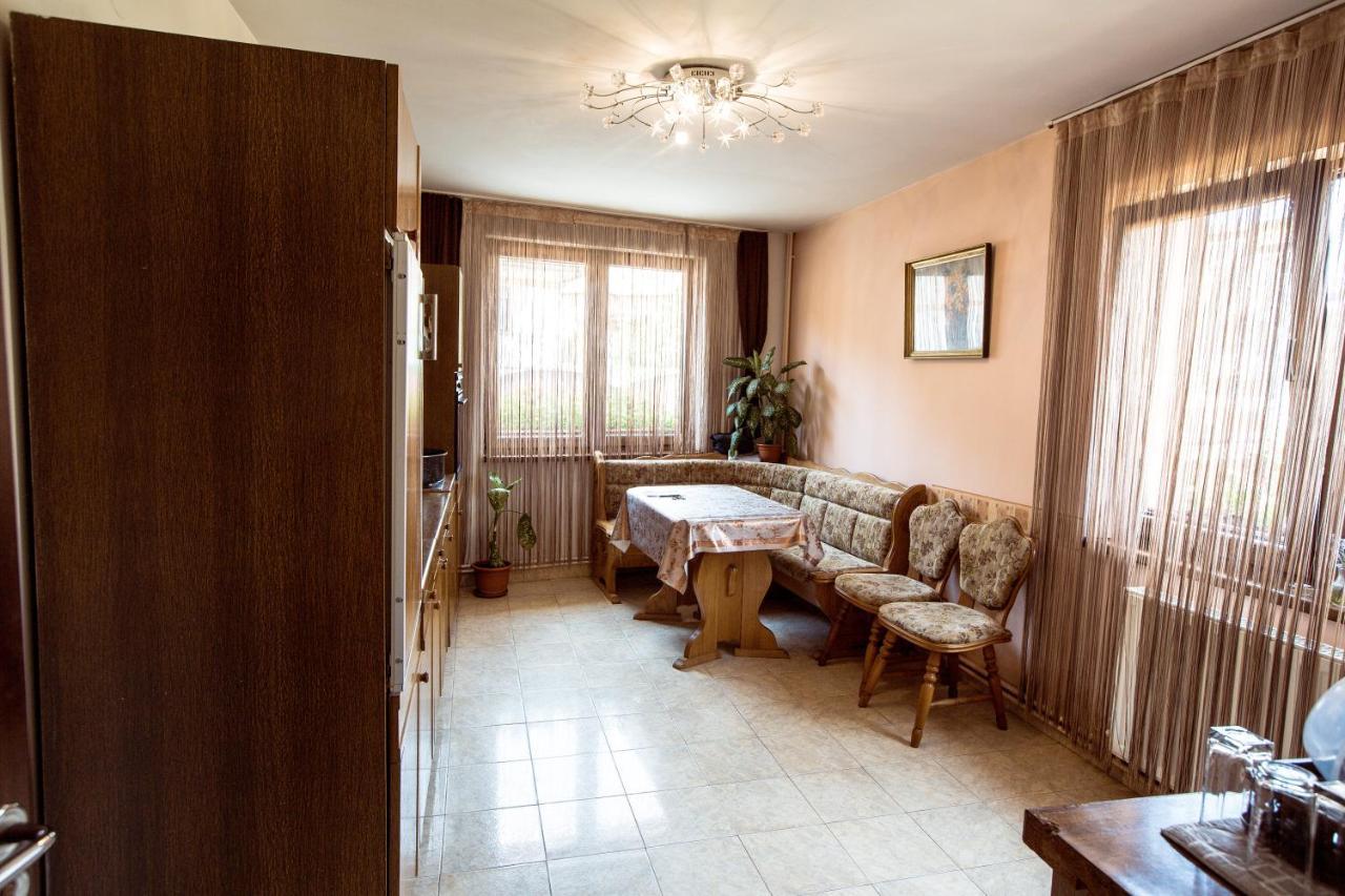 Pensiunea Beltina Răşinari エクステリア 写真